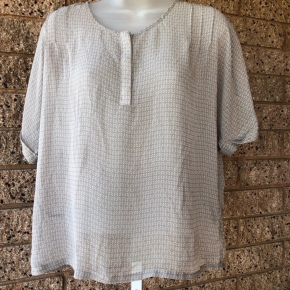 DownEast Tops - DownEast Delicate Short Sleeved Beige Blouse | S
